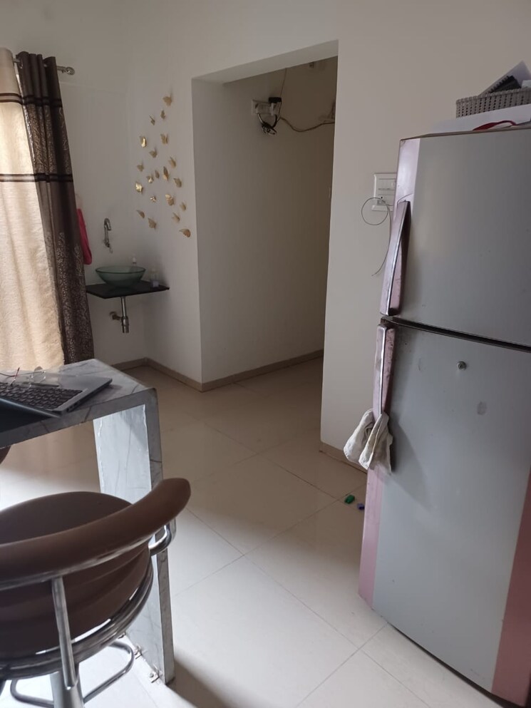 Master Bedroom, model colony 3 Bedroom 1800 Sq.Ft. Apartment In Model Colony Pune 8930563