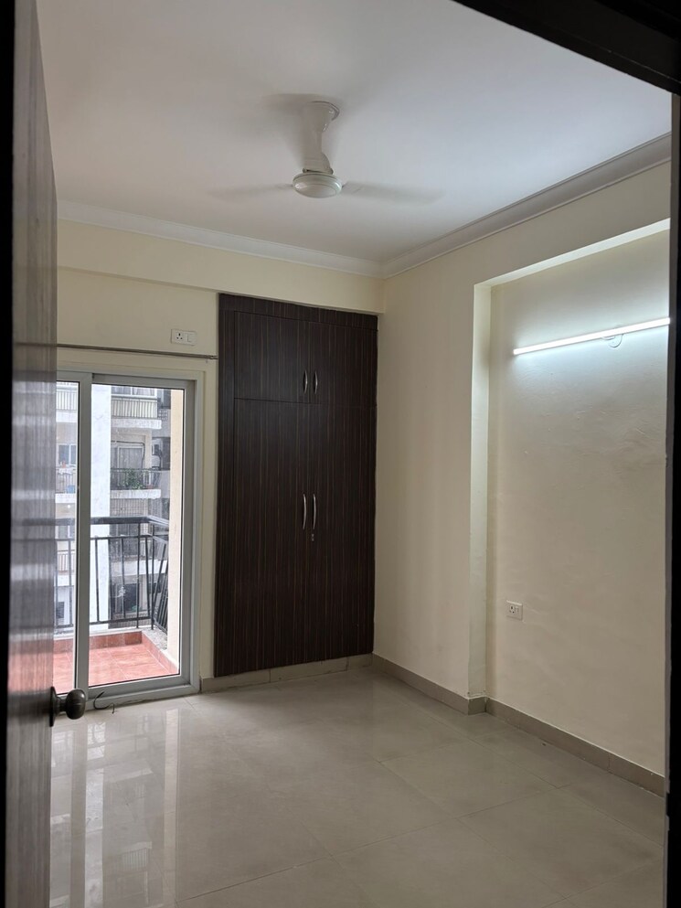 Room, gardenia-gateway 3.5 Bedroom 1750 Sq.Ft. Apartment In Sector 75 Noida 8930558