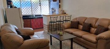 Furnished Amenities in  Pg at Santacruz East – for Rent