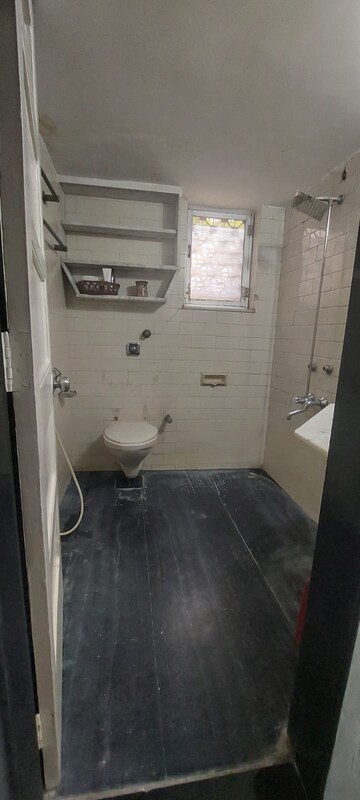 Bathroom in  Pg at Santacruz East – for Rent