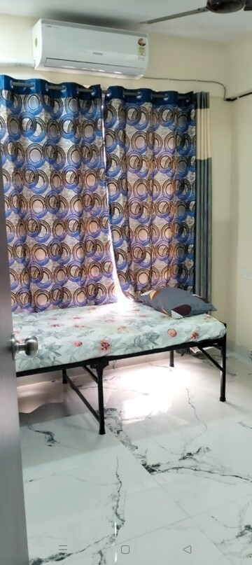 Room in  Pg at Santacruz East – for Rent