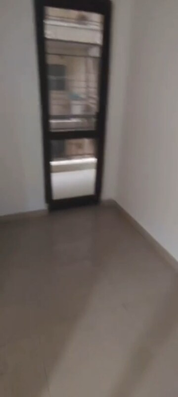 Room in 2.5 BHK Apartment at SG Impressions 58, Raj Nagar Extension – for Sale