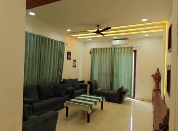Master Bedroom in 4 BHK Villa at Mantri Group Mantri Euphoria, Narsingi – for Rent