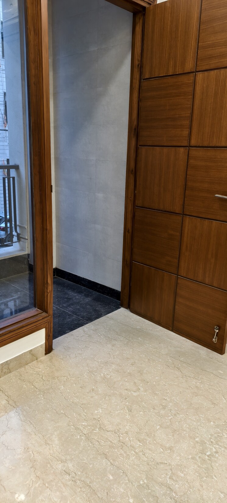 Room, lajpat nagar 2 Bedroom 900 Sq.Ft. Builder Floor In Lajpat Nagar Delhi 8930652