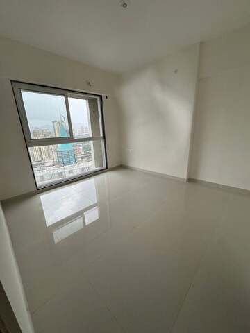 Room in 2 BHK Apartment at Ashar Axis, Majiwada – for Rent