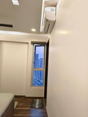 Room in 2 BHK Apartment at Piramal Vaikunth Vama, Balkum Pada – for Sale