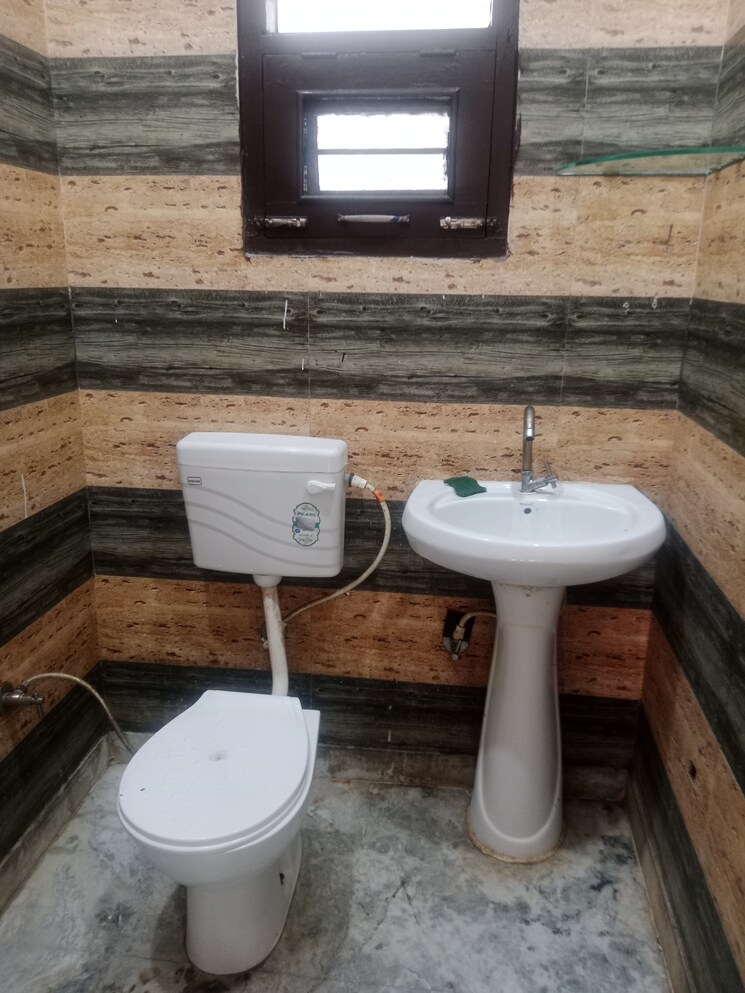 Bathroom, ansals sushant city 1.5 Bedroom 580 Sq.Ft. Builder Floor In Ansals Sushant City Panipat 8930676