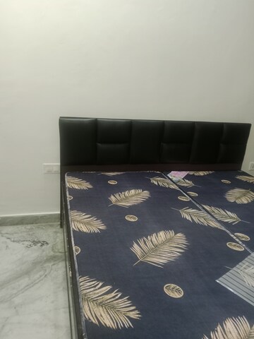 Furnished Amenities in 1.5 BHK Builder Floor at Ansals Sushant City – for Rent