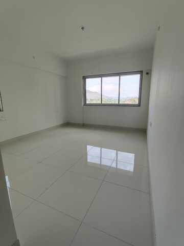 Room in 3 BHK Apartment at Godrej City, Poyanje – for Rent