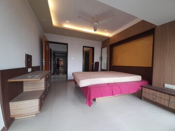 Bedroom in 4 BHK Apartment at Gokuldham Complex, Goregaon East – for Rent