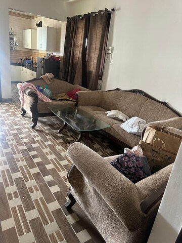 Living Room in 3 BHK Builder Floor at Sector 37 – for Rent