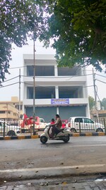 20 Sq.Yd. Retail Shop in Supermax Group Sector 33 