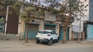  Shop For Sale in Sector 33