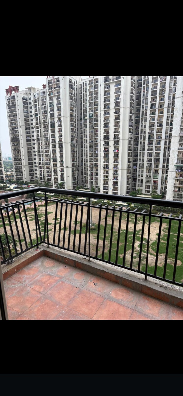 Balcony, antriksh-golf-view 3 Bedroom 1480 Sq.Ft. Apartment In Sector 78 Noida 8930756