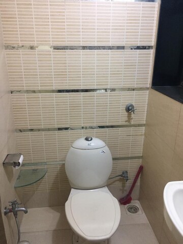 Bathroom in 2 BHK Apartment at Vashi Sector 14 – for Rent