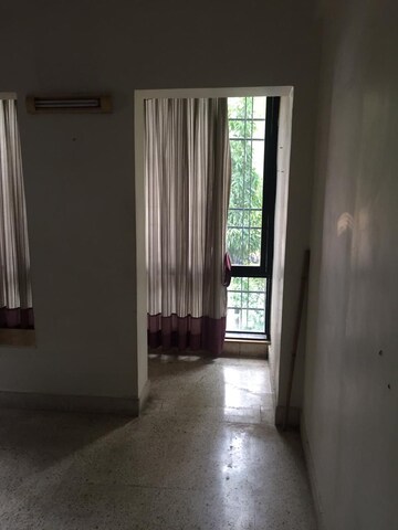 Room in 2 BHK Apartment at Vashi Sector 14 – for Rent