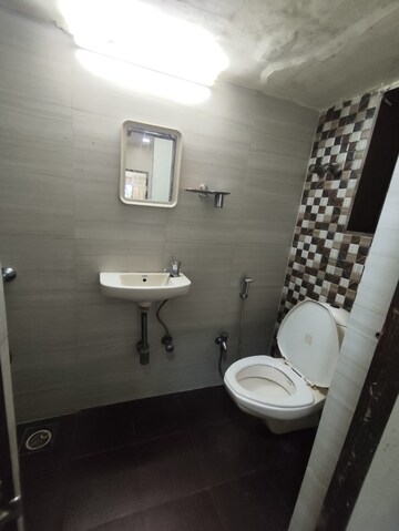 Bathroom in 1 BHK Apartment at Worli – for Rent