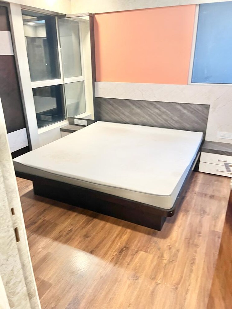 Bedroom, courtyard-by-narang-realty-and-the-wadhwa-group 4 Bedroom 1100 Sq.Ft. Apartment In Pokhran Road No Two Thane 8930811