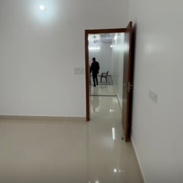 3 BHK Builder Floor For Rent in Sector 10