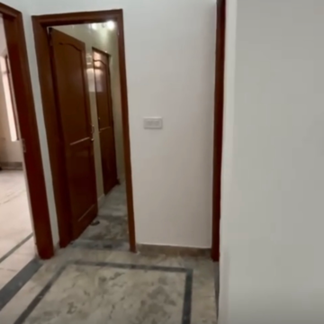 Building Lobby in 3 BHK Builder Floor at Sector 10 – for Rent