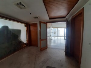 Room in 3 BHK Apartment at Jaypee Greens Sun Court III, Jaypee Greens – for Sale