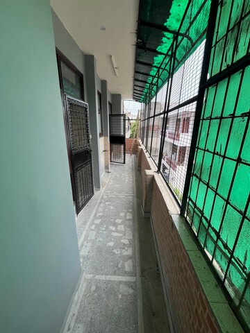 Balcony in 3 BHK Builder Floor at Green Fields Colony – for Rent