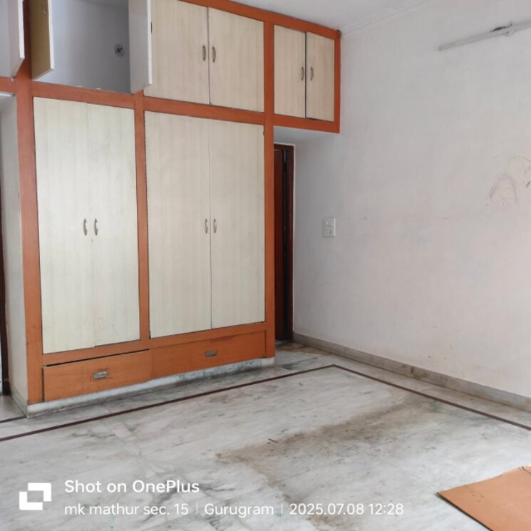 Room, milestone-32nd-avenue 3 Bedroom 1500 Sq.Ft. Builder Floor In Sector 15 Gurgaon 8930880
