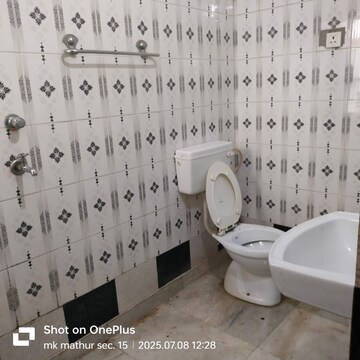Bathroom in 3 BHK Builder Floor at Milestone 32nd Avenue, Sector 15 – for Rent