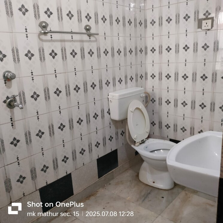 Bathroom, milestone-32nd-avenue 3 Bedroom 1500 Sq.Ft. Builder Floor In Sector 15 Gurgaon 8930880