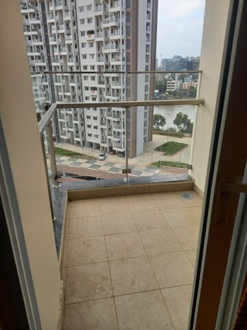 2 BHK Apartment For Rent in Puravankara Silversands, Mundhwa