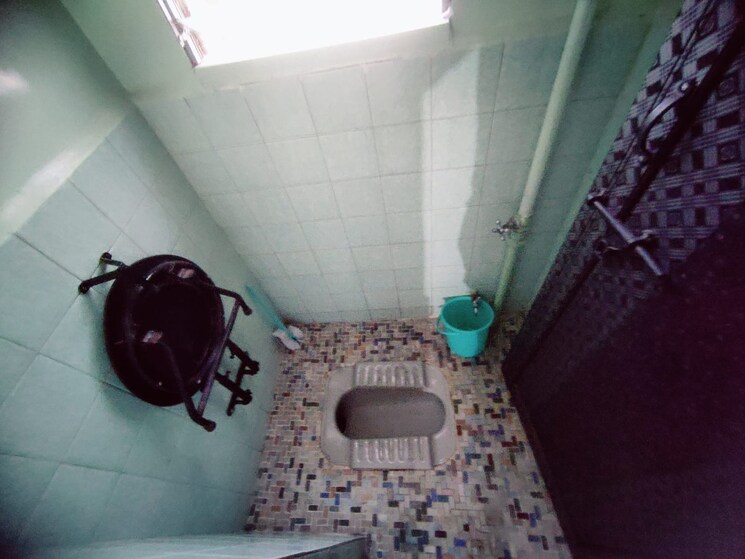 Bathroom, madhumita-apartment-gururaj-society 2 Bedroom 950 Sq.Ft. Apartment In Kothrud Pune 8930898