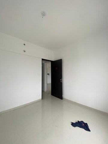 Room in 3 BHK Apartment at Pethkar Siyona, Punawale – for Rent