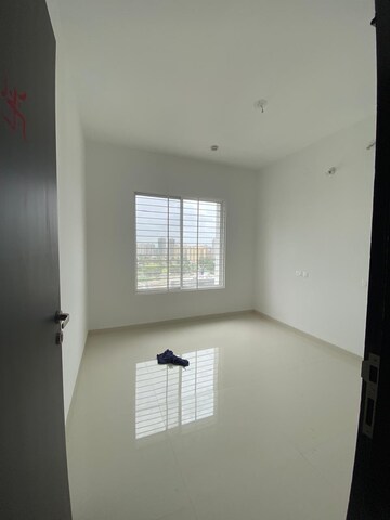 Room in 3 BHK Apartment at Pethkar Siyona, Punawale – for Rent