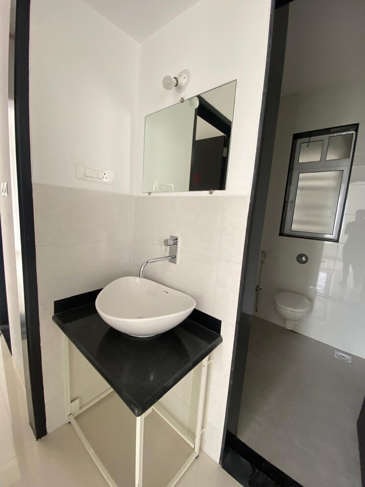 Bathroom, pethkar-siyona 2 Bedroom 1250 Sq.Ft. Apartment In Punawale Pune 8930906