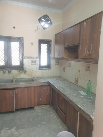 Kitchen in 3 BHK Independent House at Sector 16 – for Rent