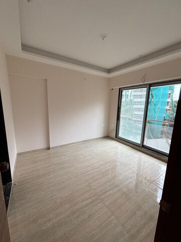 2 BHK Apartment For Rent in Je And Vee Om Trimurti, Malad East