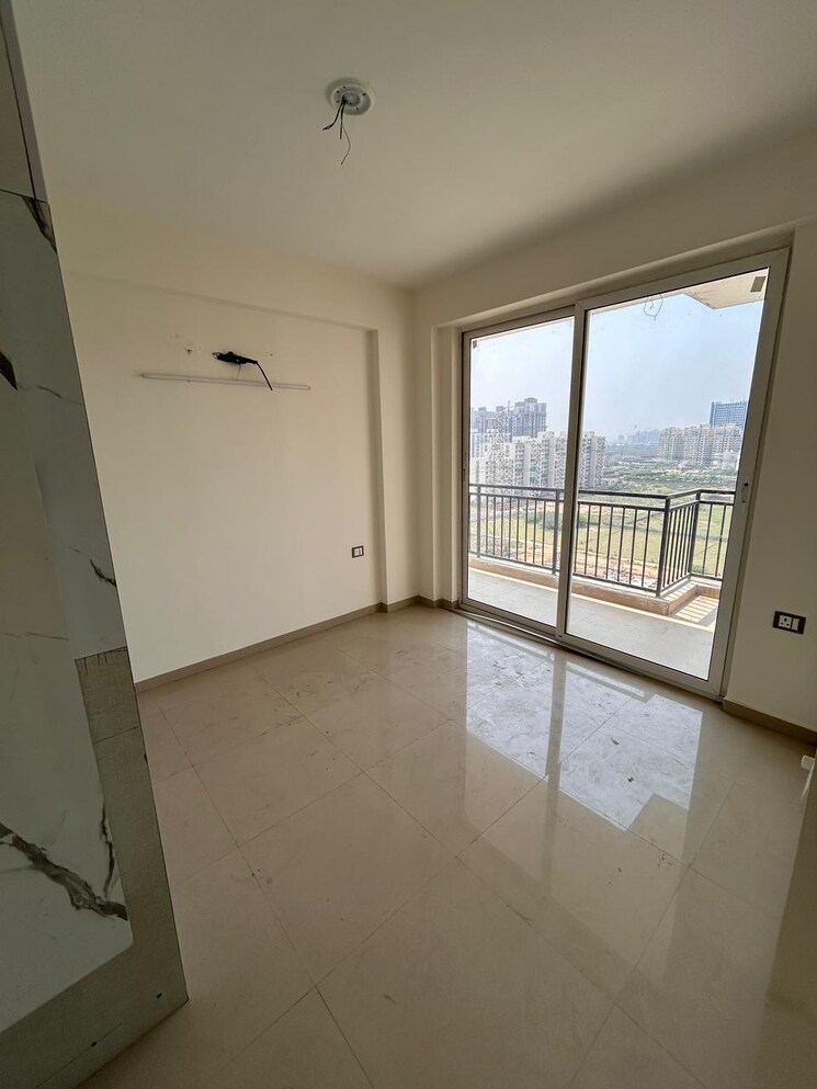 Room, rof-aalayas 2 Bedroom 717 Sq.Ft. Apartment In Sector 102 Gurgaon 8930975