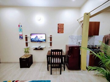 Living Room in 1 RK Builder Floor at Sector 27 – for Rent