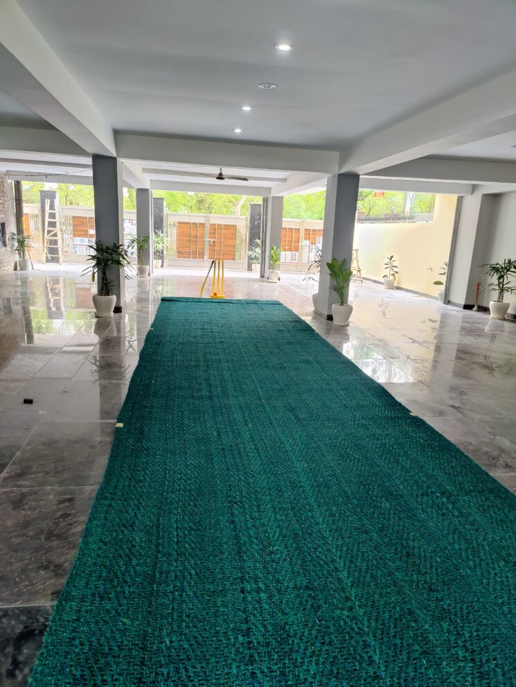  Parking, sector 27 1 RK 450 Sq.Ft. Builder Floor In Sector 27 Gurgaon 8930992