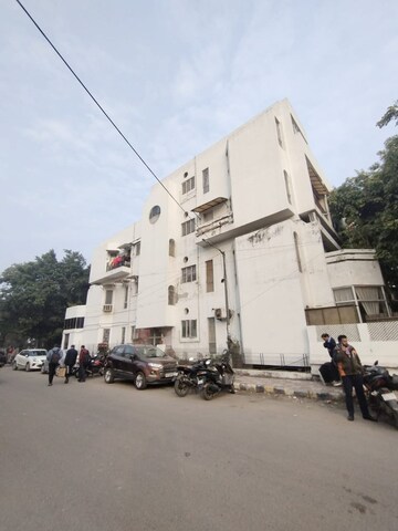   Pg at Siri Fort – for Rent