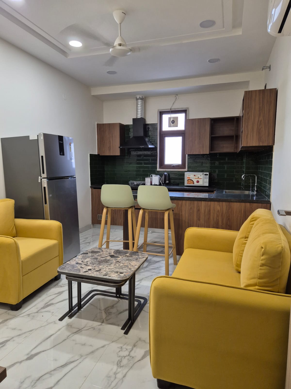 1 BHK Builder Floor For Rent in SectoR-42