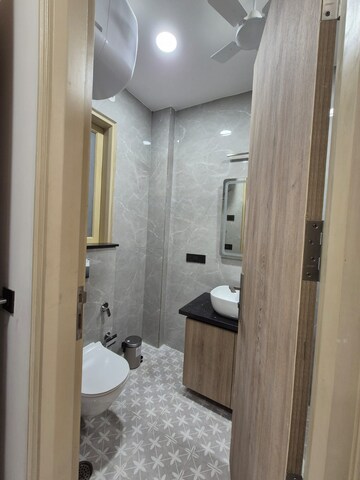 Bathroom in 1 BHK Builder Floor at Sector 42 – for Rent