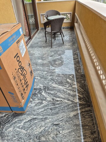 Staircase in 1 BHK Builder Floor at Sector 42 – for Rent