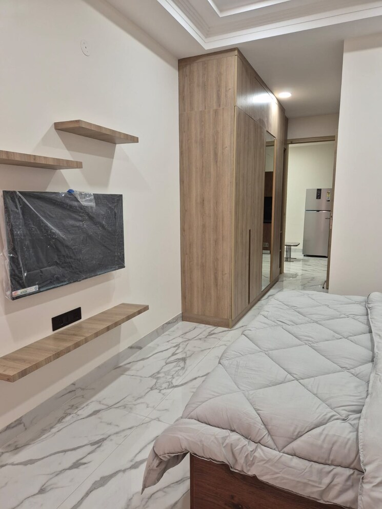 Bedroom, sector 42 1 Bedroom 450 Sq.Ft. Builder Floor In Sector 42 Gurgaon 8931033