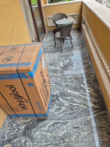 Staircase in 1 BHK Builder Floor at Sector 42 – for Rent