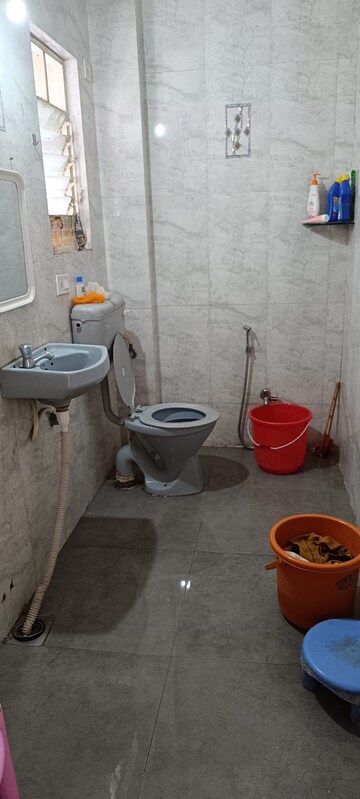 Bathroom in 1 BHK Apartment at Matoshree Aradhyam, Bajirao Road – for Rent
