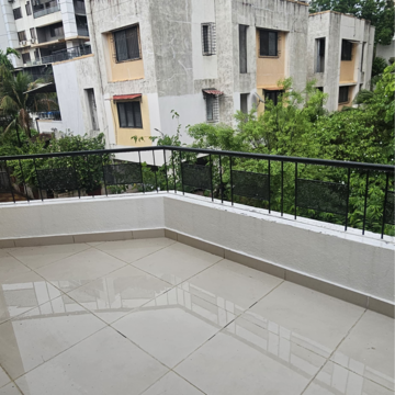 Balcony in 3 BHK Independent House at La Chapelle, Someshwarwadi – for Rent