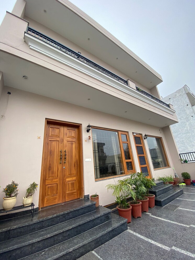 Exterior View, sector 116 3 Bedroom 250 Sq.Yd. Independent House In Sector 116 Mohali 8931085