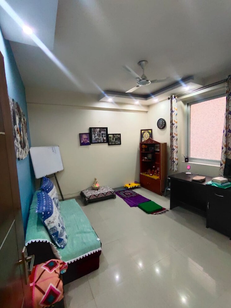 Bedroom, tulip-purple 4 Bedroom 2400 Sq.Ft. Apartment In Sector 69 Gurgaon 8931114