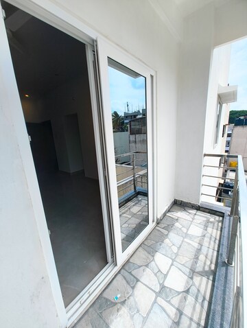 Balcony in 2 BHK Builder Floor at Indiranagar – for Rent